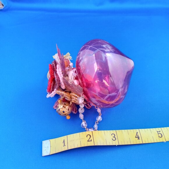 vintage Christmas ornament cut glass with seed bead hand made flowers - Picture 5 of 7